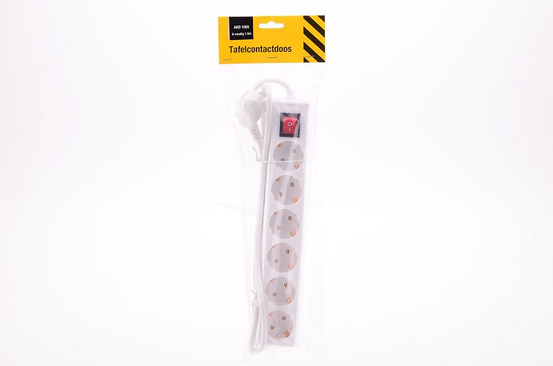 STEKKERDOOS 6 VOUDIG RA+SCHAK 1,5M SNOER - 5907760634658 - 533682