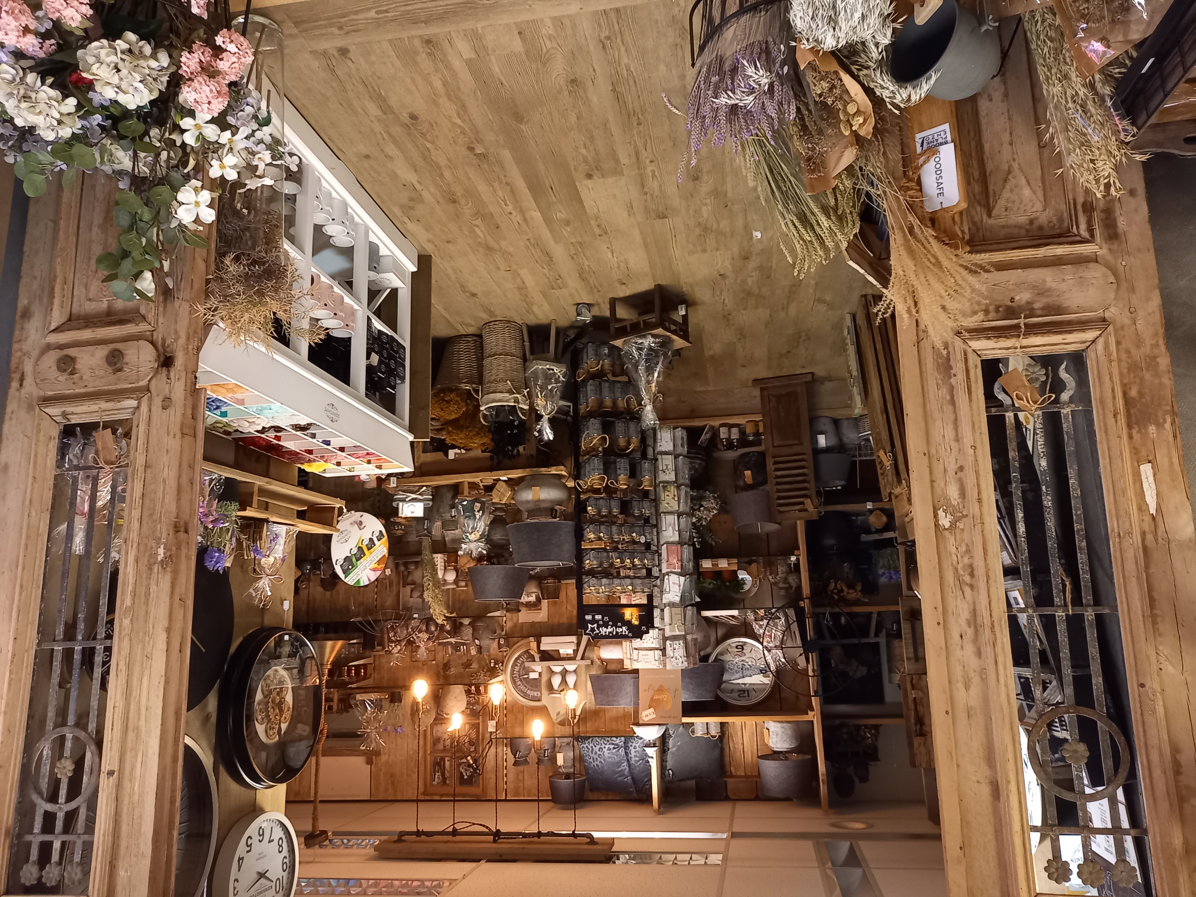 SFEER IMPRESSIE KADOHOEK IN ONZE WINKEL - Foto kadohoek  - 000040